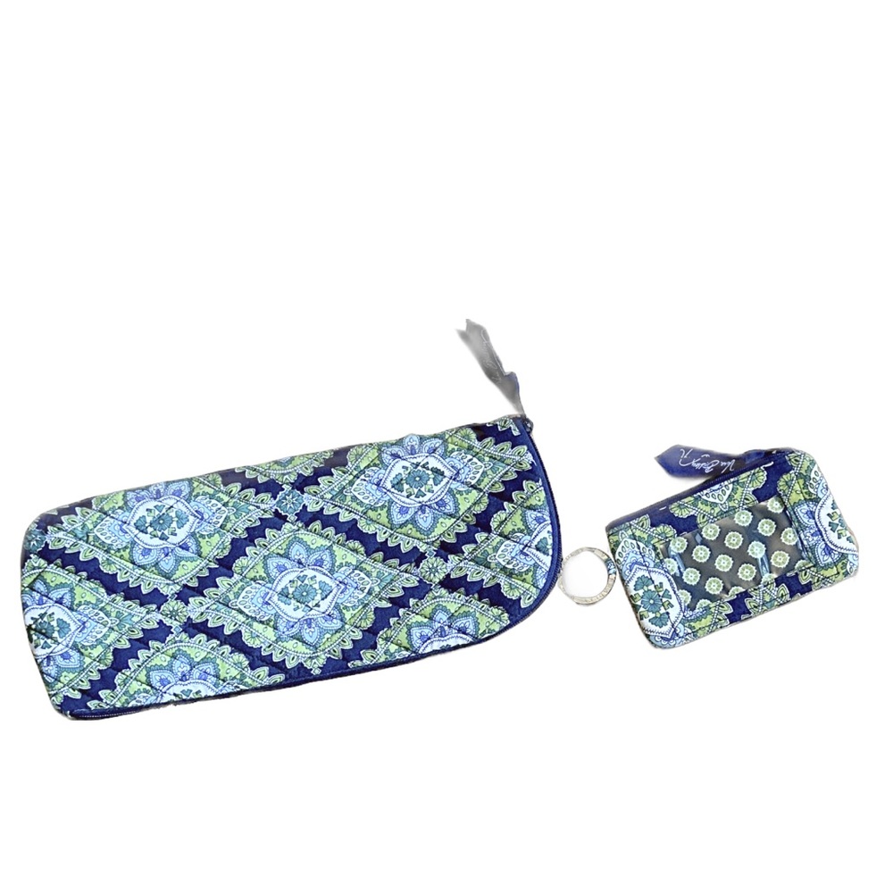 Dorm-Ready Colorful Paisley Prep Quilted Vera Bradley Cambridge Aqua Travel Set